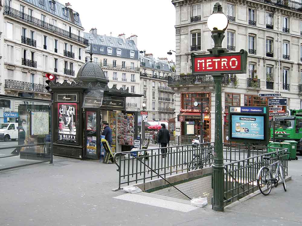 Metro in Paris