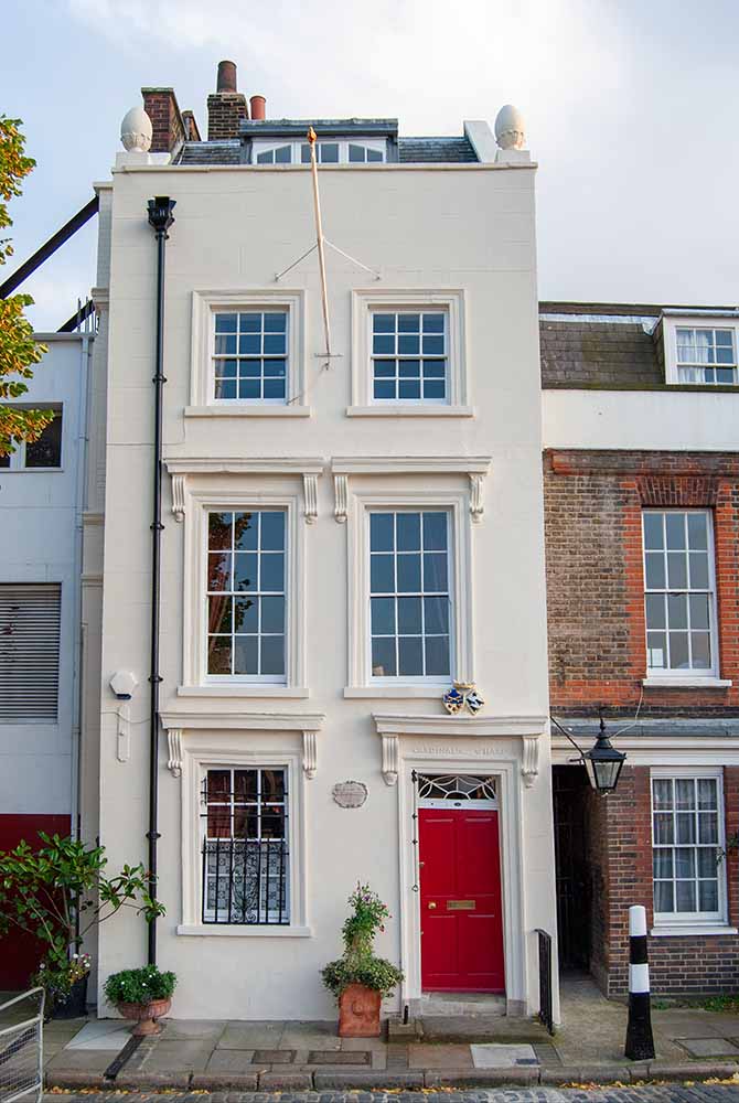 House at Cardinal's Wharf from which Wren supervised the building of St Paul's Cathedral